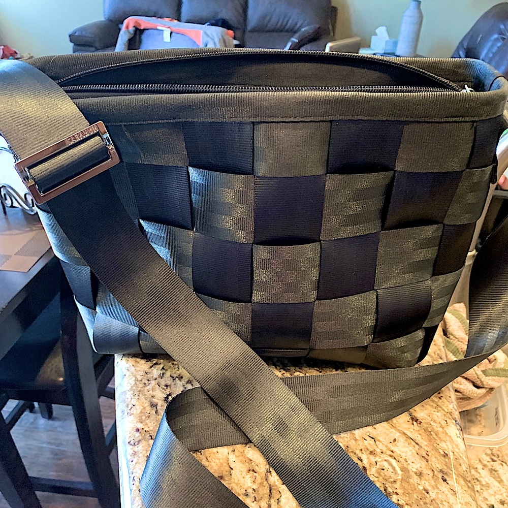 Seat belt bag/ purse Harvey